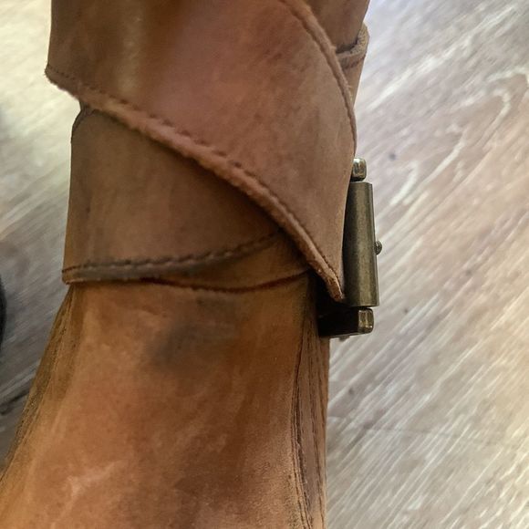 SOLD! Aldo pull on booties size 37 preloved ❤️ - Picture 5 of 16